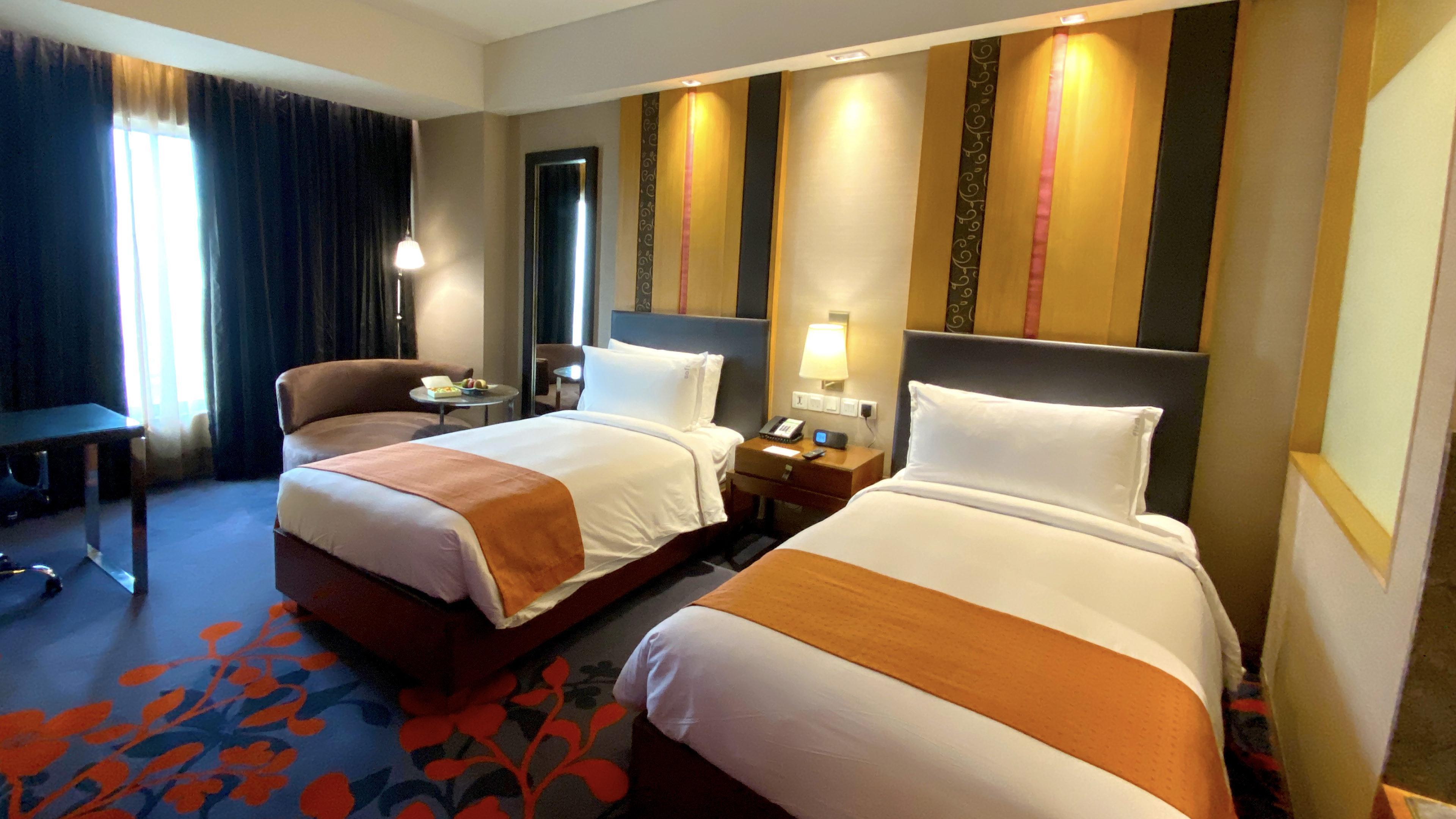 新德里马尤尔维哈尔诺伊达假日酒店 外观 照片 Deluxe Room